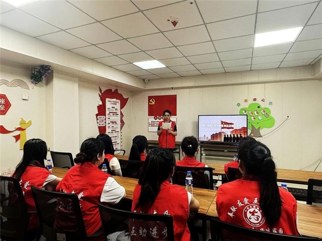 实践笃行担使命，多彩活动育新人——知行实践服务队开展暑期志愿服务